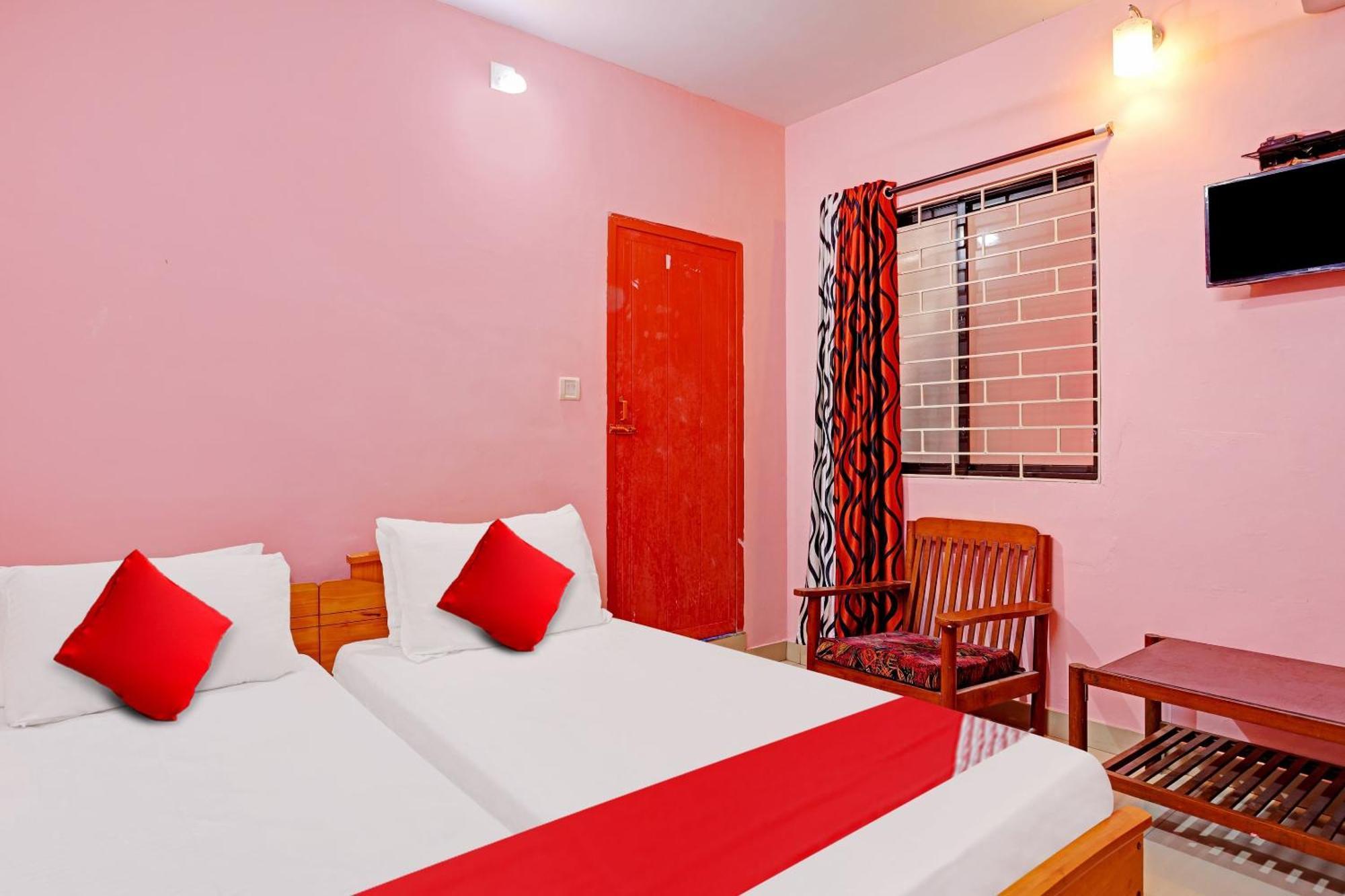 Hotel O Safa Inn Trippapur Exterior photo