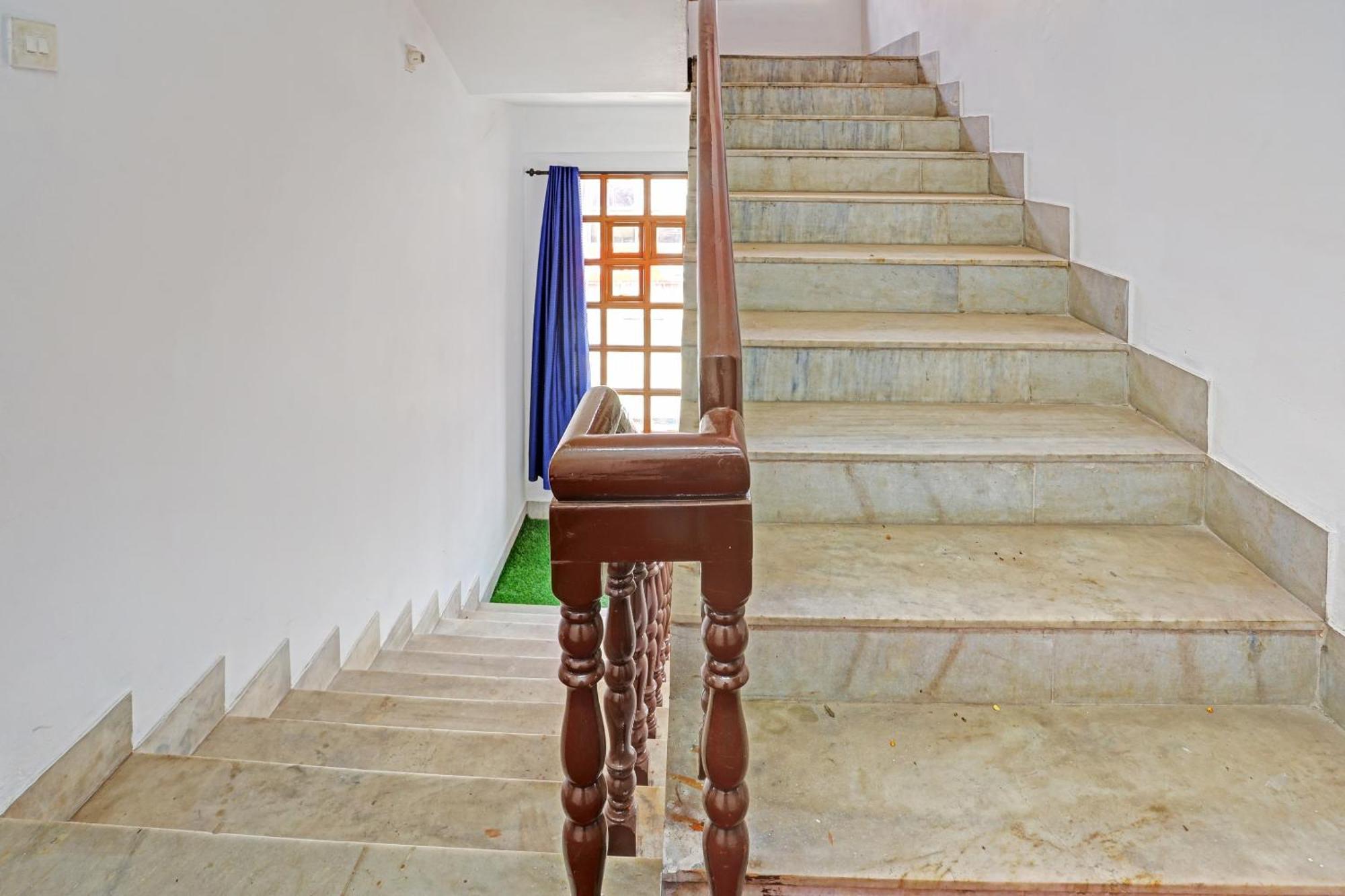 Hotel O Safa Inn Trippapur Exterior photo